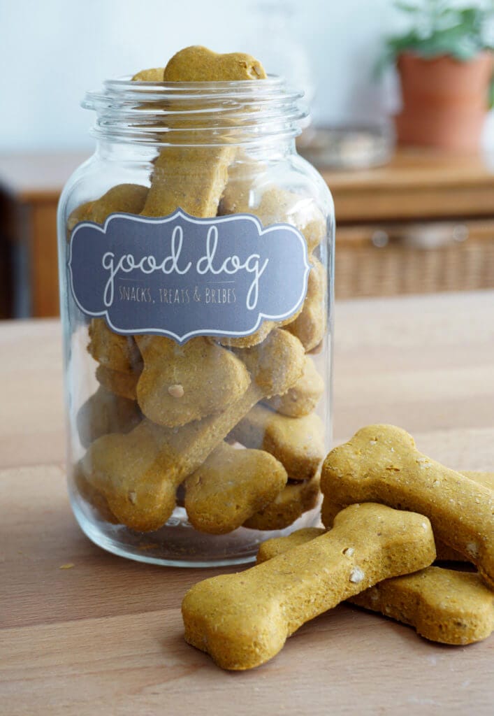 4 Ingredients Homemade Dog Treats Baking for Friends